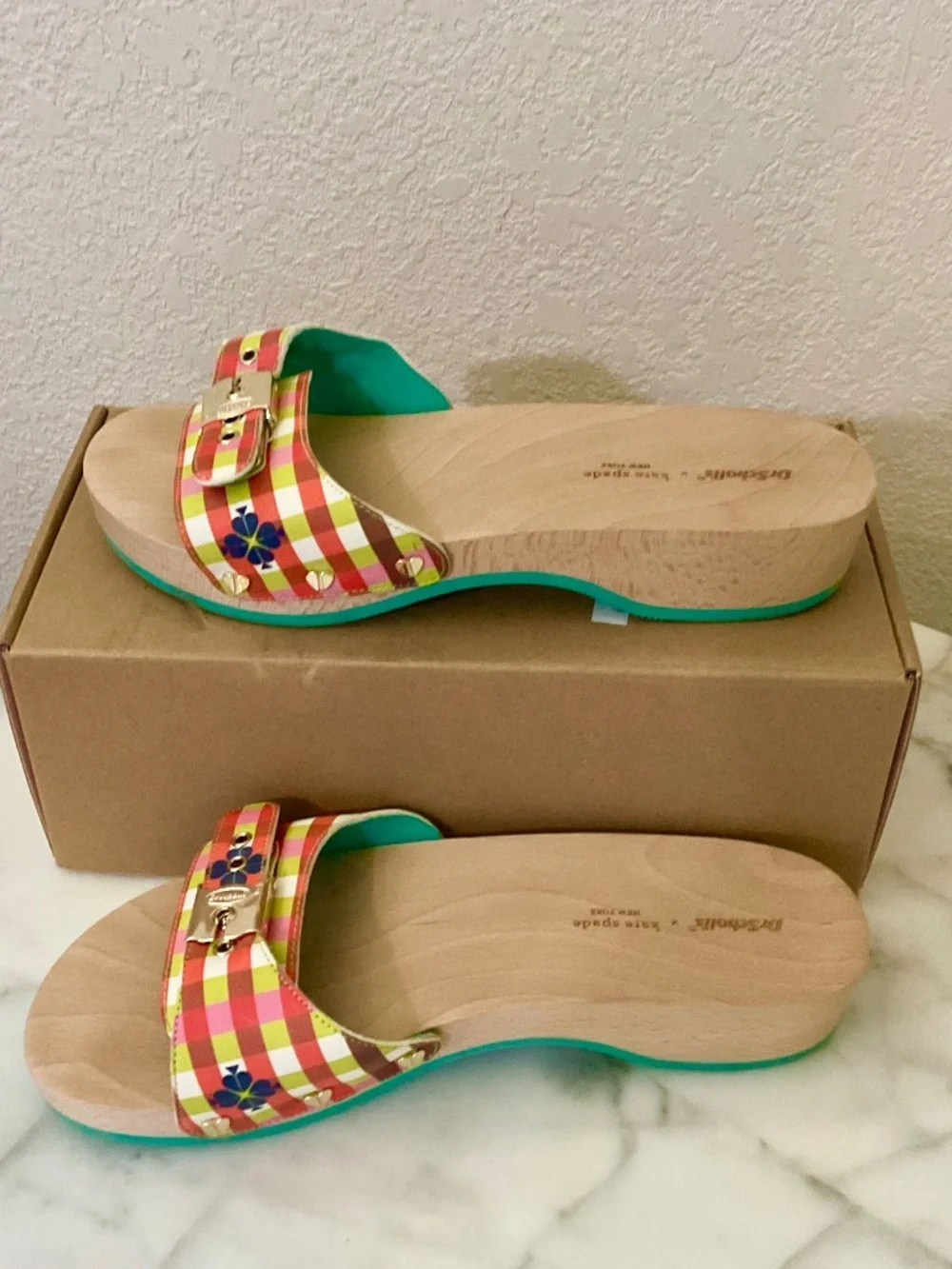 Dr. Scholl's sandals x Kate Spade are a collaboration between two iconic America